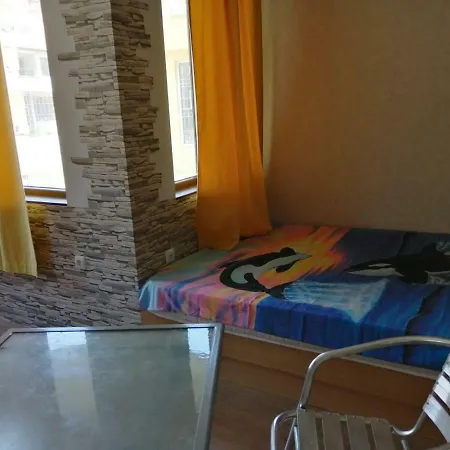 Pomorini بيت ضيافة